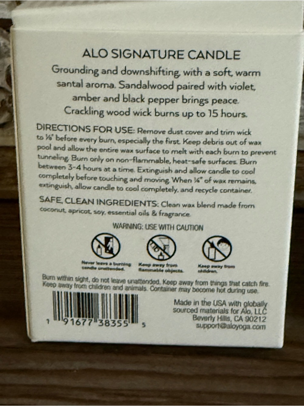 NEW!❤️Alo❤️ Signature Candle - Picture 4 of 5